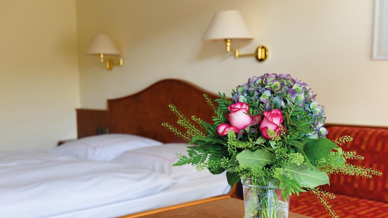 Hotel Garni Zur Weserei 캔던 외부 사진
